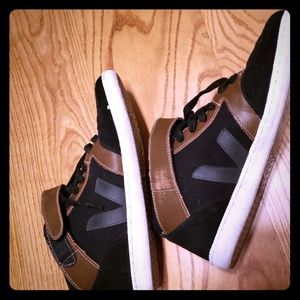 Veja Sneakers Size 7